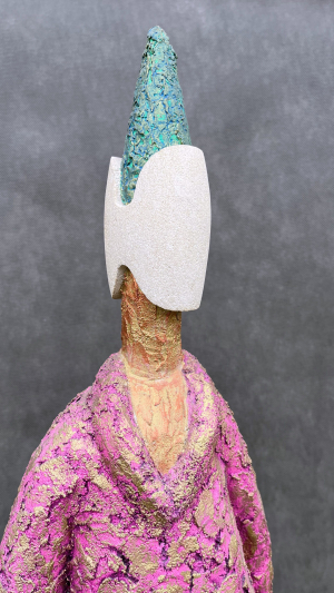 Laurent Messager - Buzz (Detail)(Ciment armé, polychromie patines, Pierre de taille, Socle béton/marbre)